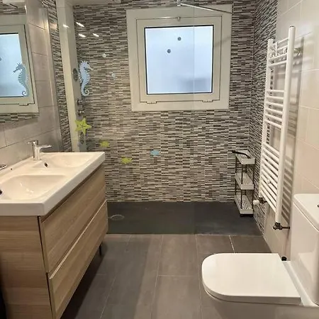 Apartamento Familiar Poeta Marquina Roses Exterior foto